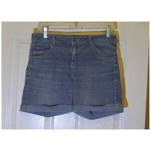 Arizona Jeans Women's Blue Denim Short Shorts Size 14-1/2 Plus Stretch